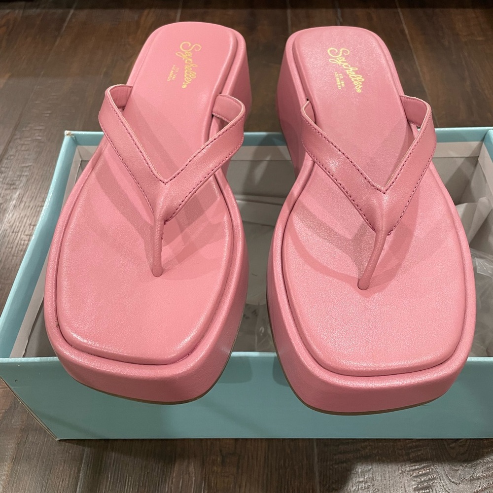 NIB pink Flatforms flip flop platform-sandals 2” beach pool slides toe loop ring - Picture 3 of 16